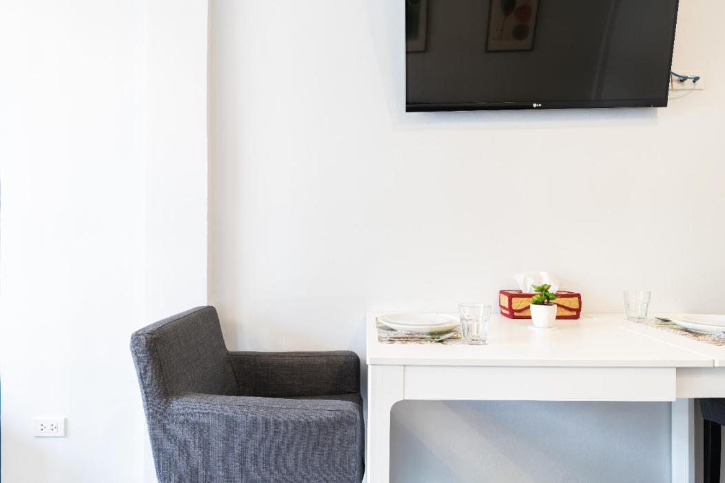 Cozy Studio 1 In Sathorn, Bts Saint Louis Bangkok Eksteriør bilde